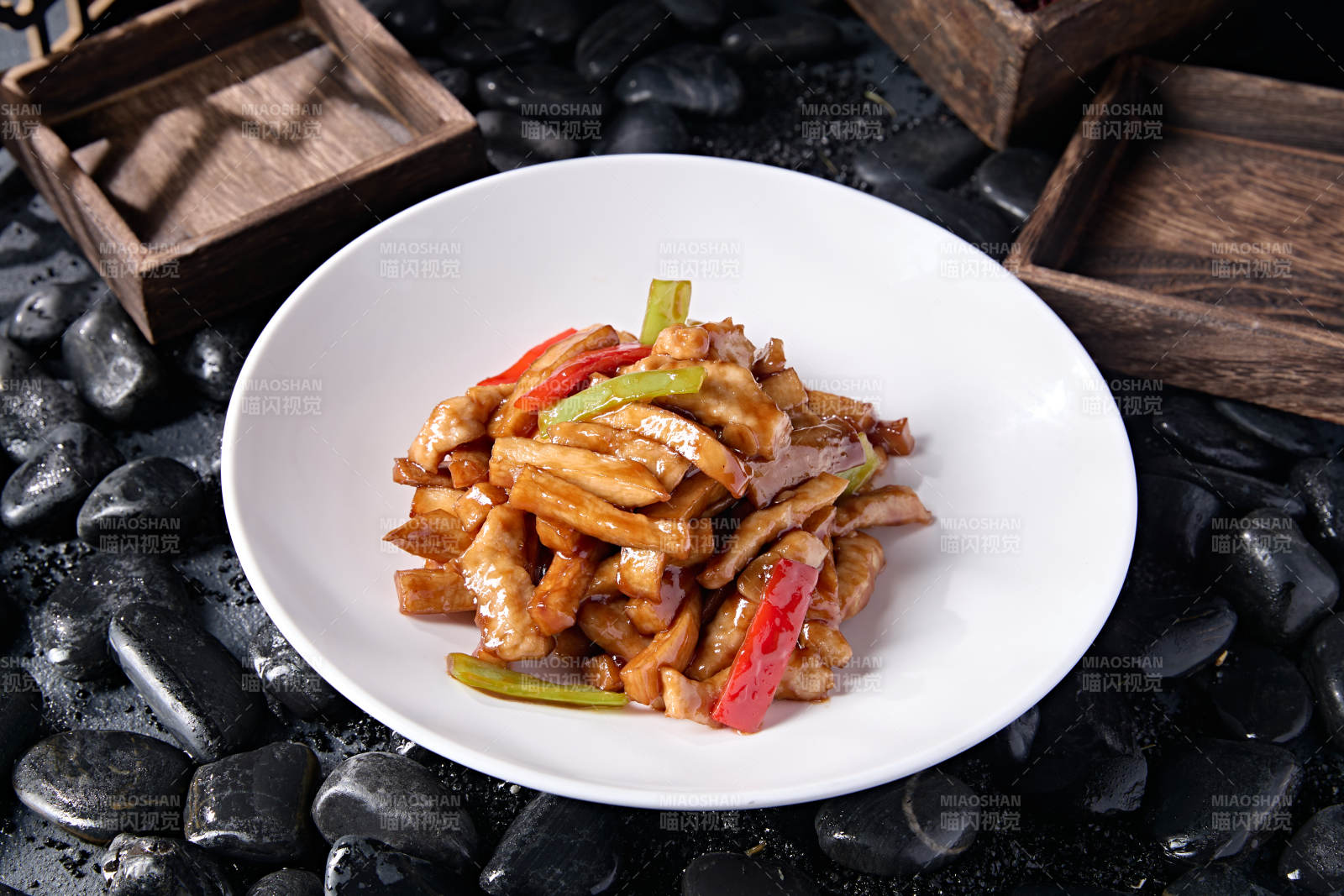 彩椒牛柳杏鲍菇图片