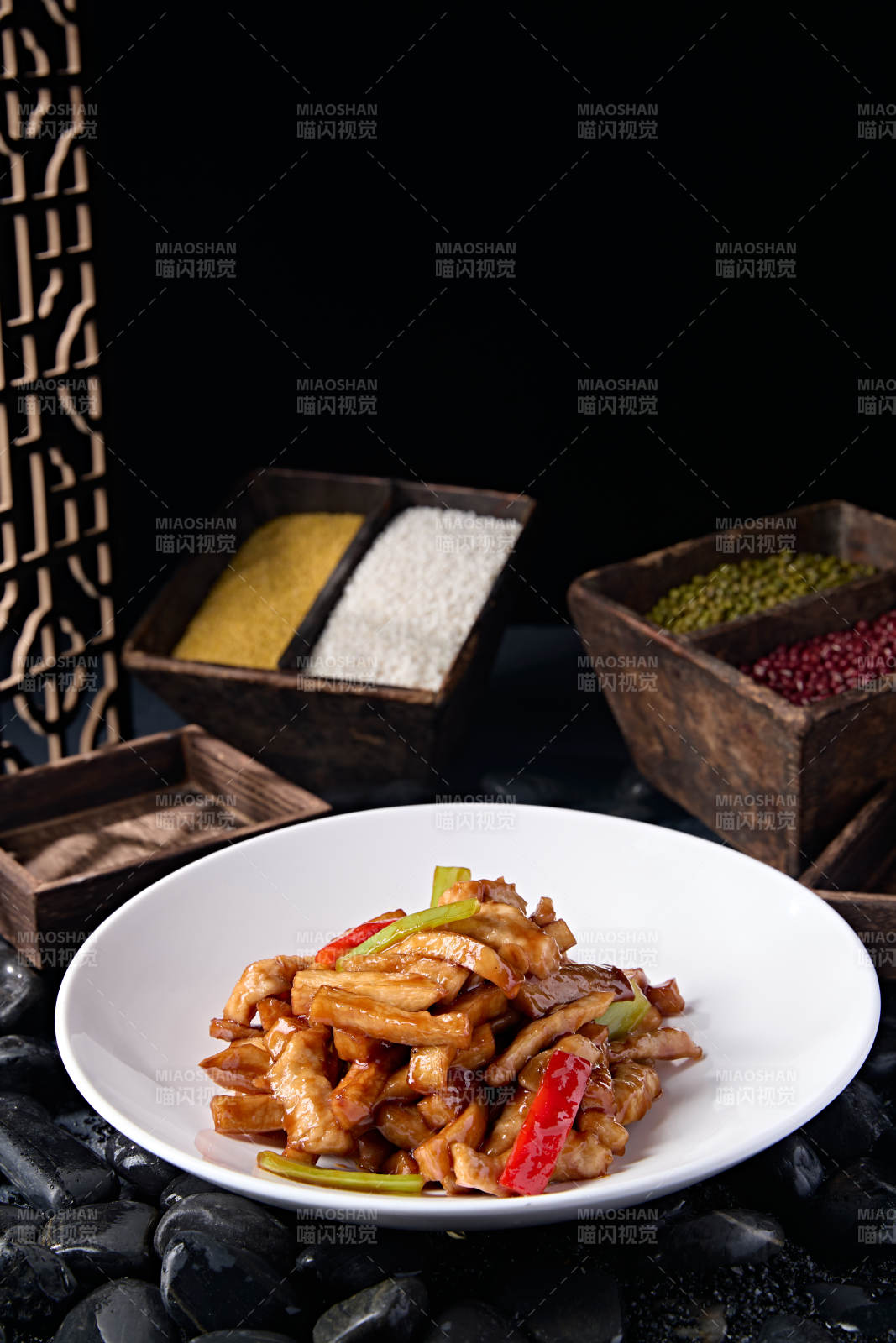 彩椒牛柳杏鲍菇图片