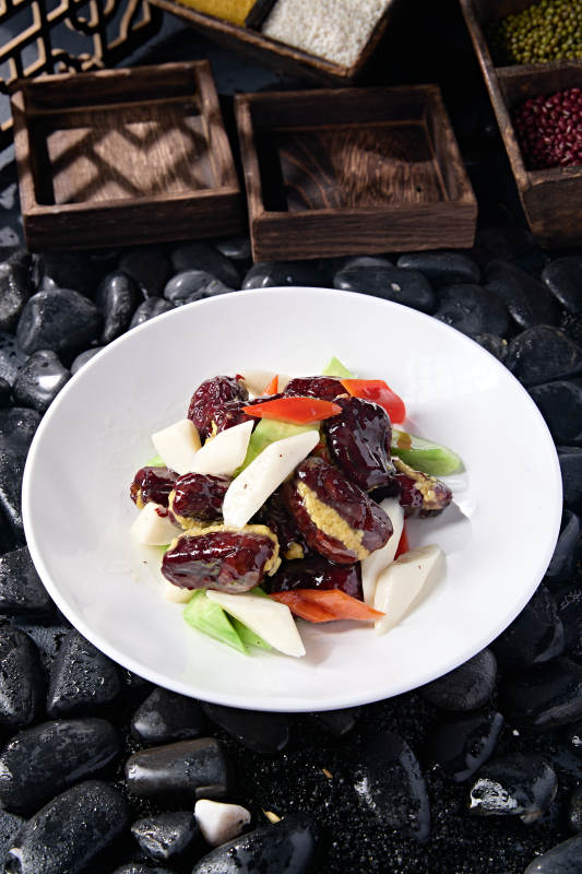 糖焗彩椒乳瓜山药小米新疆蜜枣图片