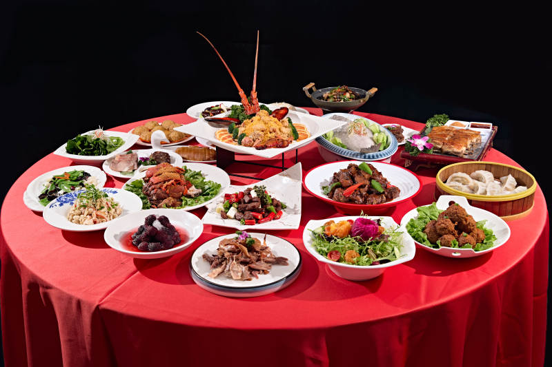 一桌高档酒店婚宴酒席图片