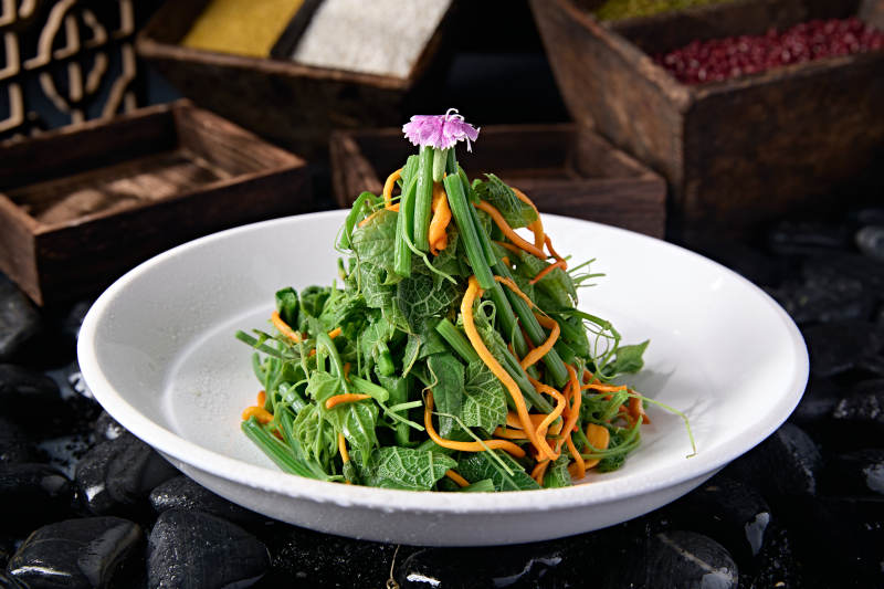 虫草花凉拌丝瓜尖图片