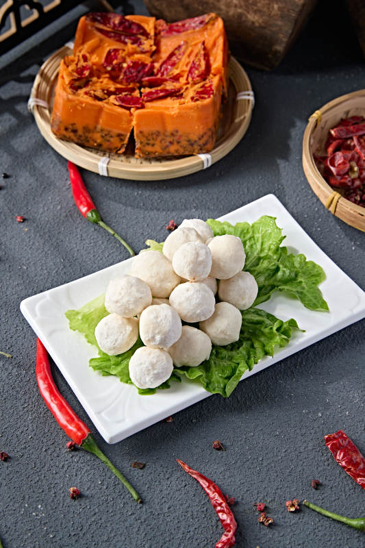 传统火锅食材美味鱼丸图片
