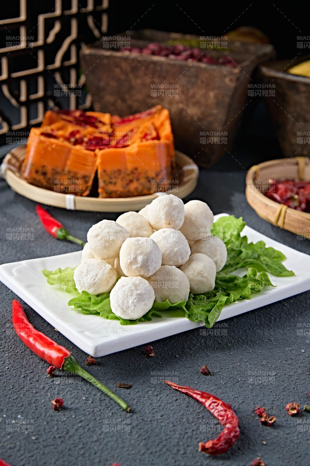 传统火锅食材美味鱼丸图片