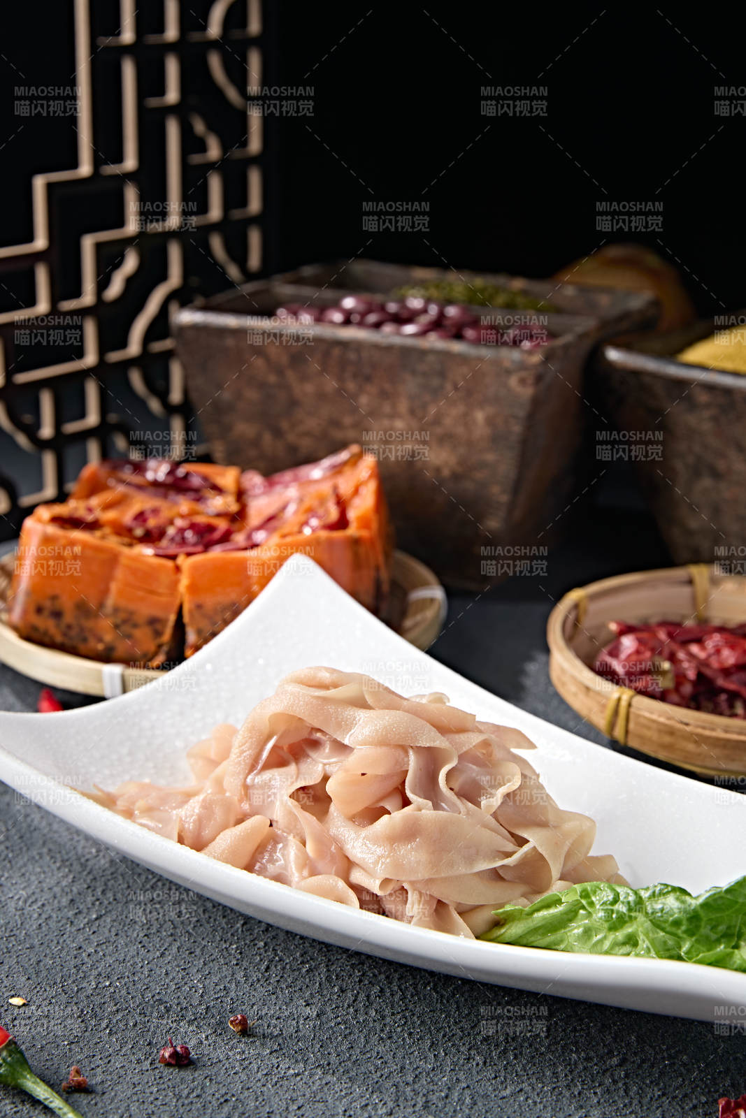 火锅食材美味鲜嫩鸭肠图片