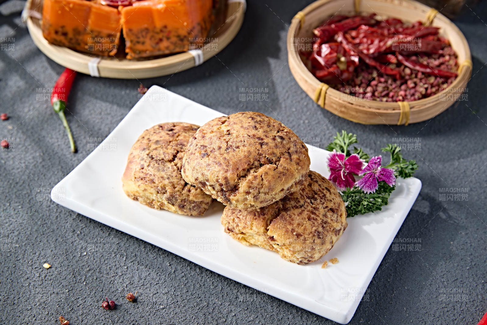 芝麻红糖棋子烧饼图片