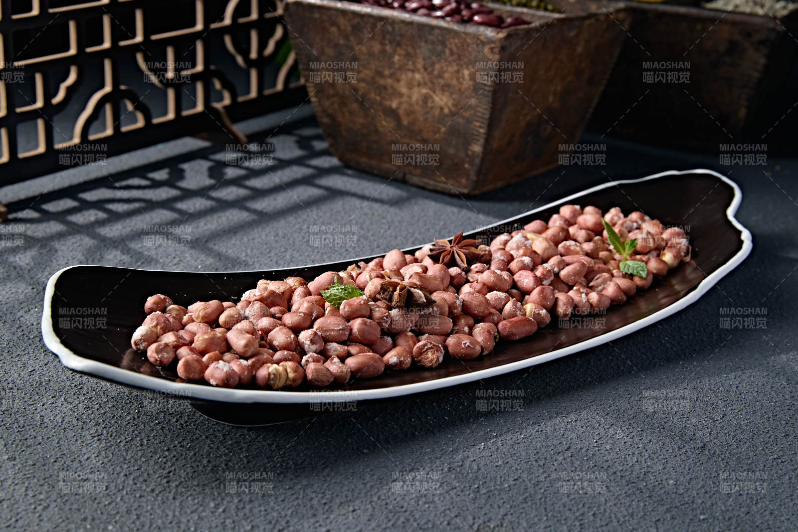 下酒小吃盐焗花生米图片