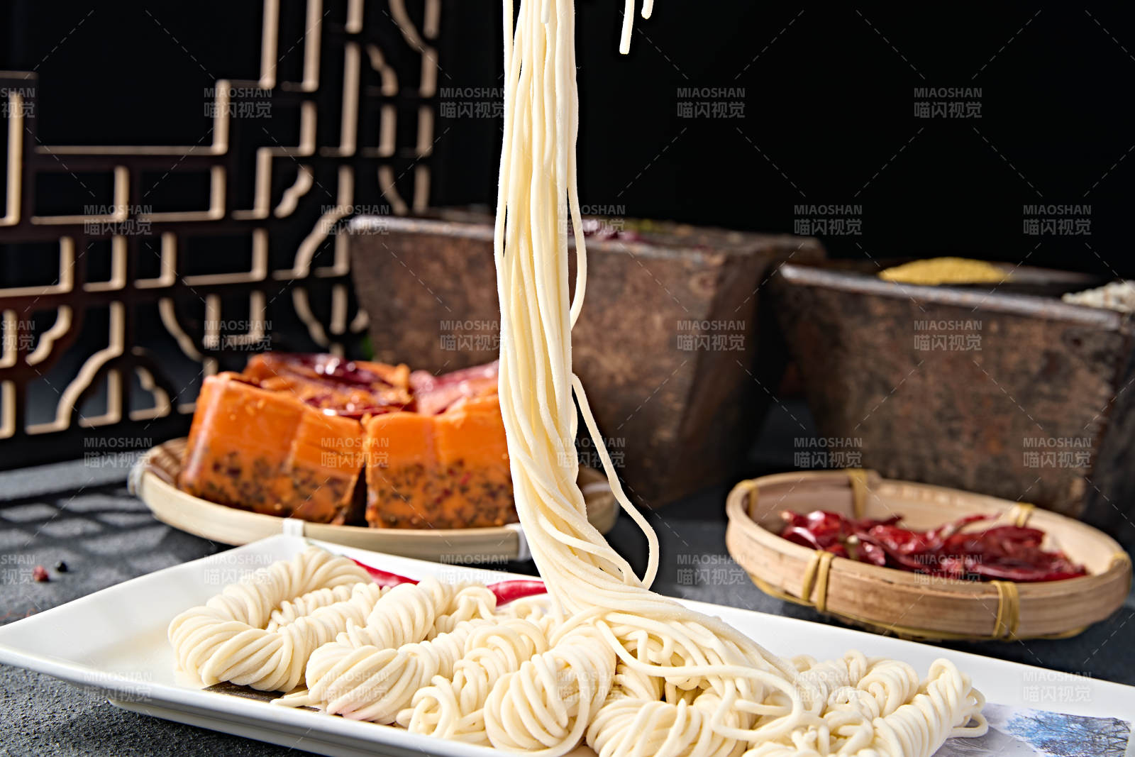 海底捞火锅食材手擀面条图片