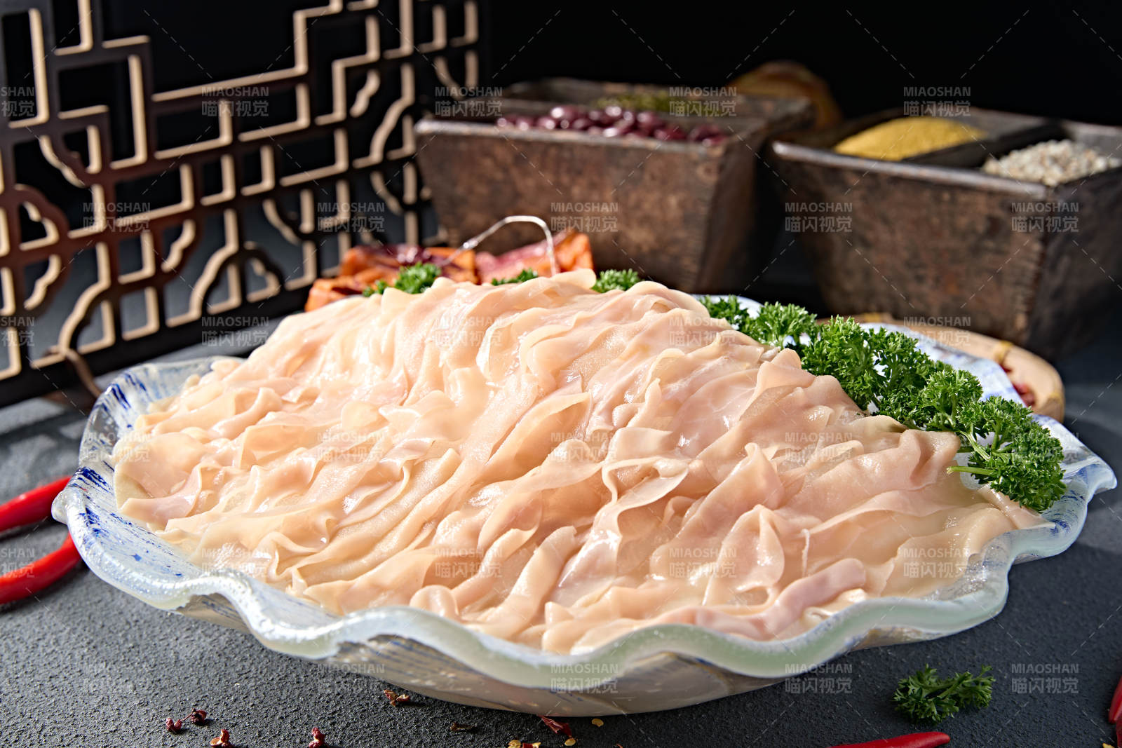 火锅食材美味鲜嫩鸭肠图片