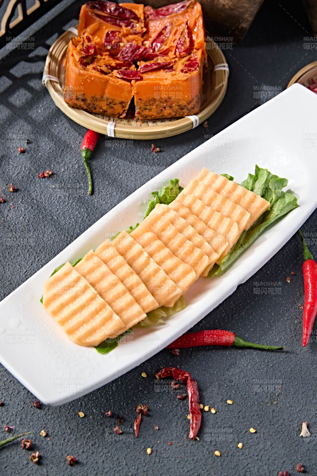 新鲜狼牙红薯切片图片