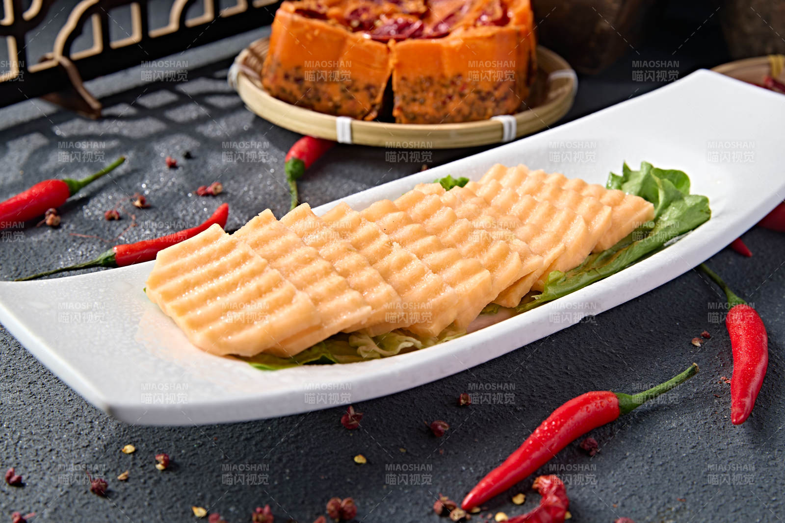 新鲜狼牙红薯切片图片