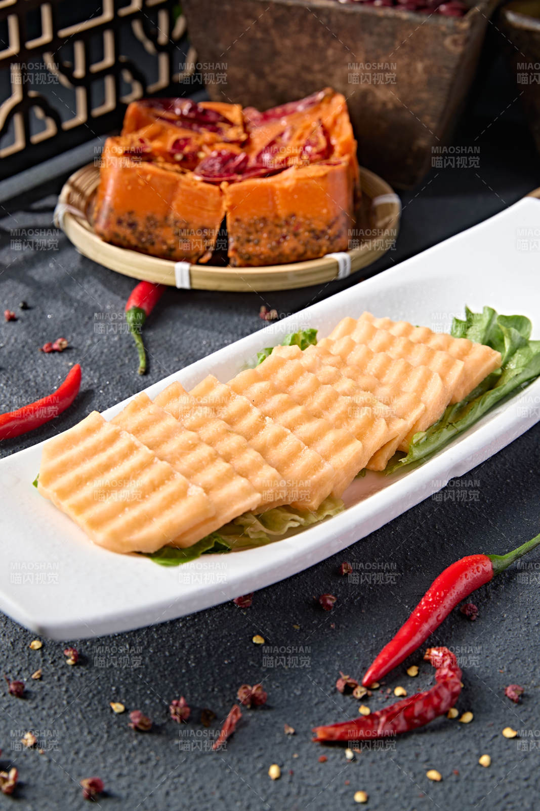 新鲜狼牙红薯切片图片