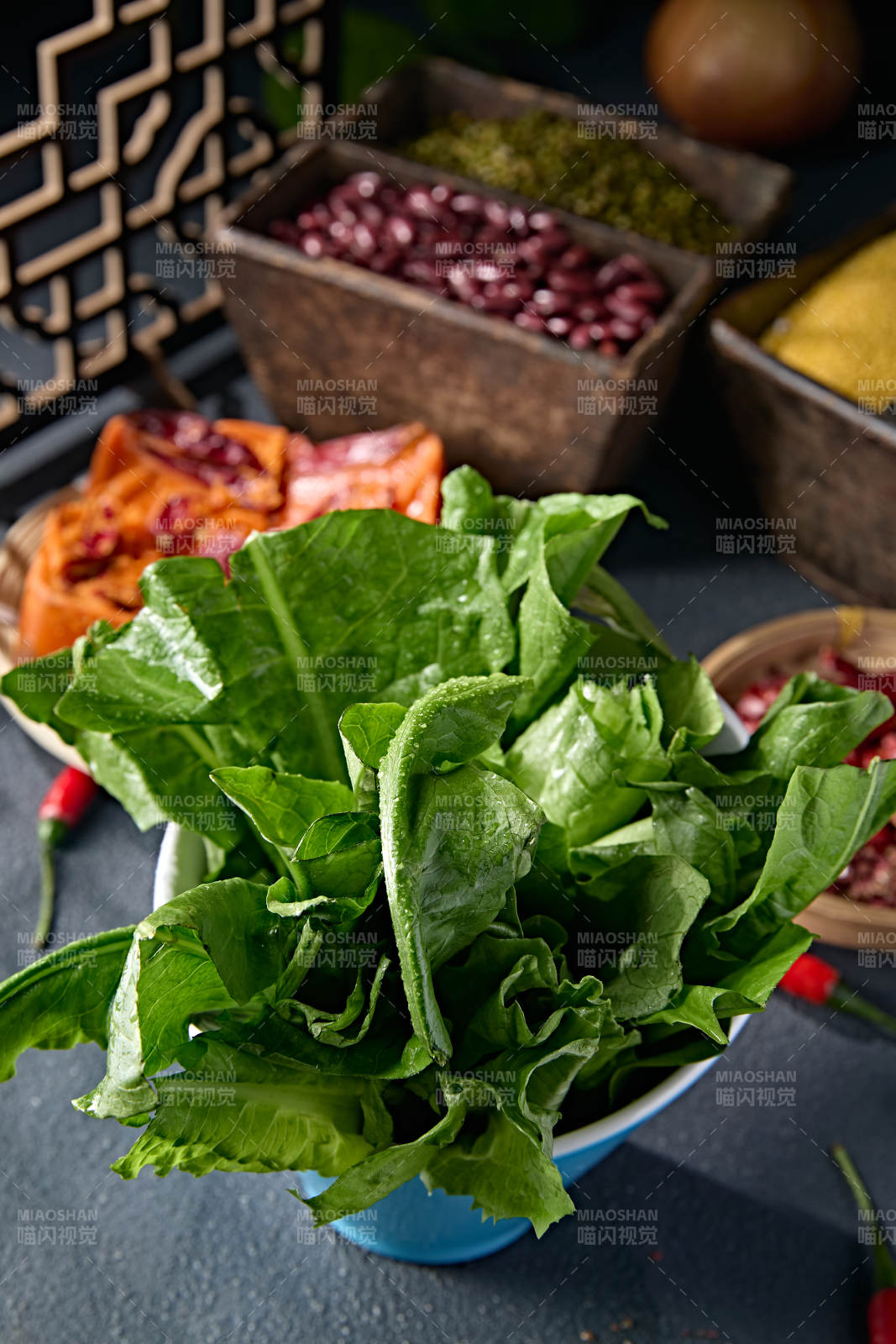 新鲜的油麦菜图片