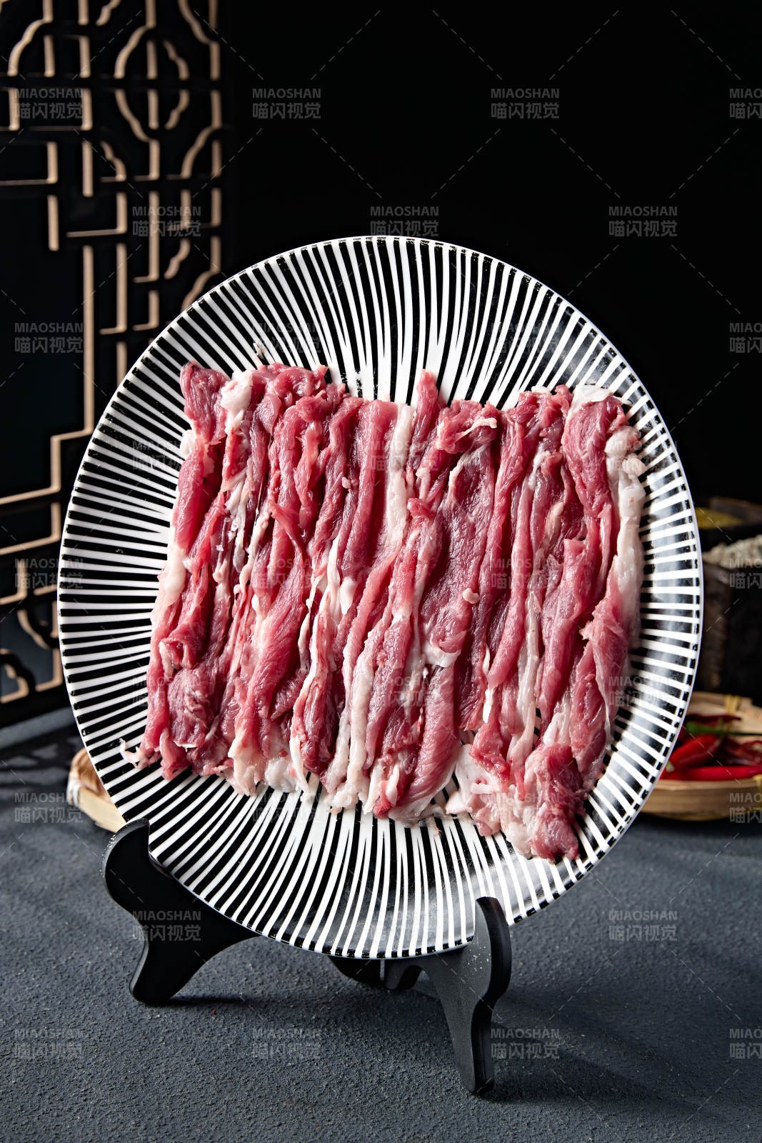 老北京铜锅鲜切羊肉片图片