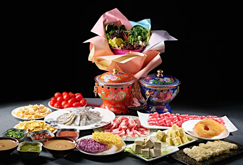 高档小火锅套餐美食组合图片