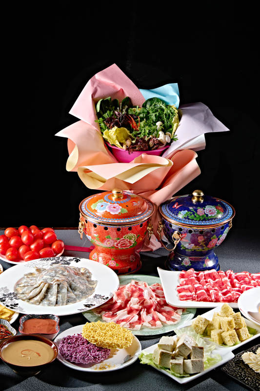 高档小火锅套餐美食组合图片