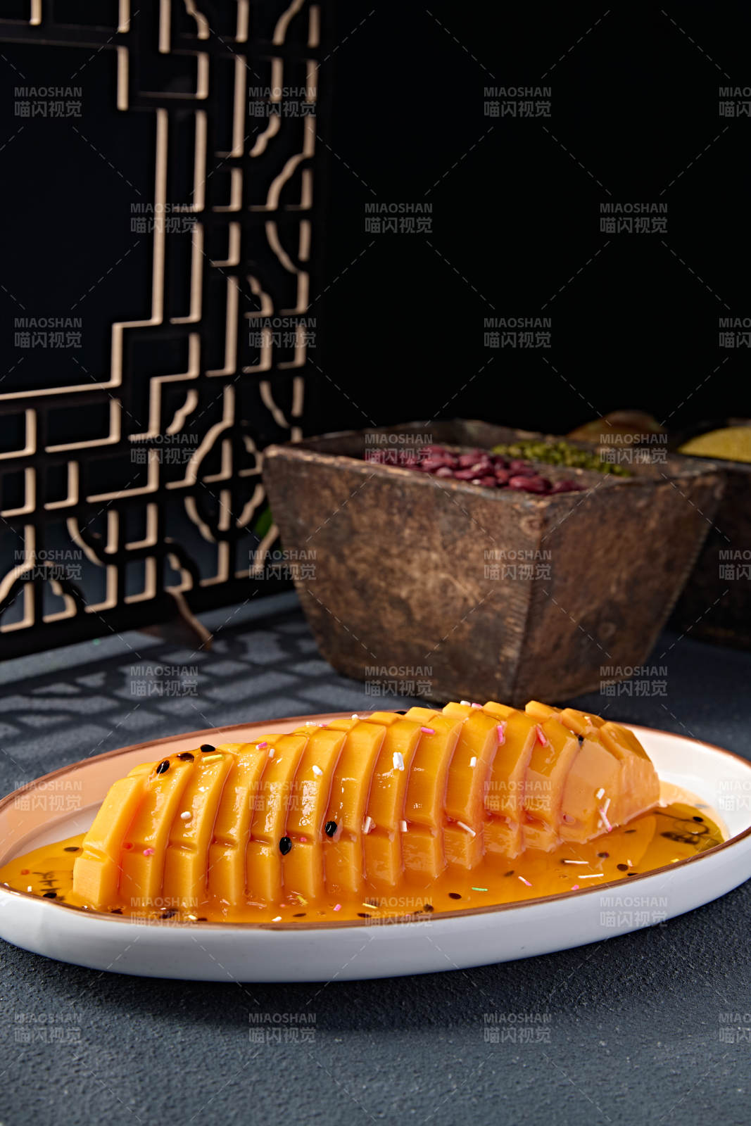 凉菜百香果汁腌木瓜片图片