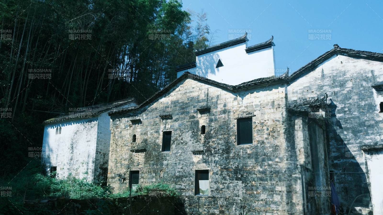 婺源古村老屋静谧景图片