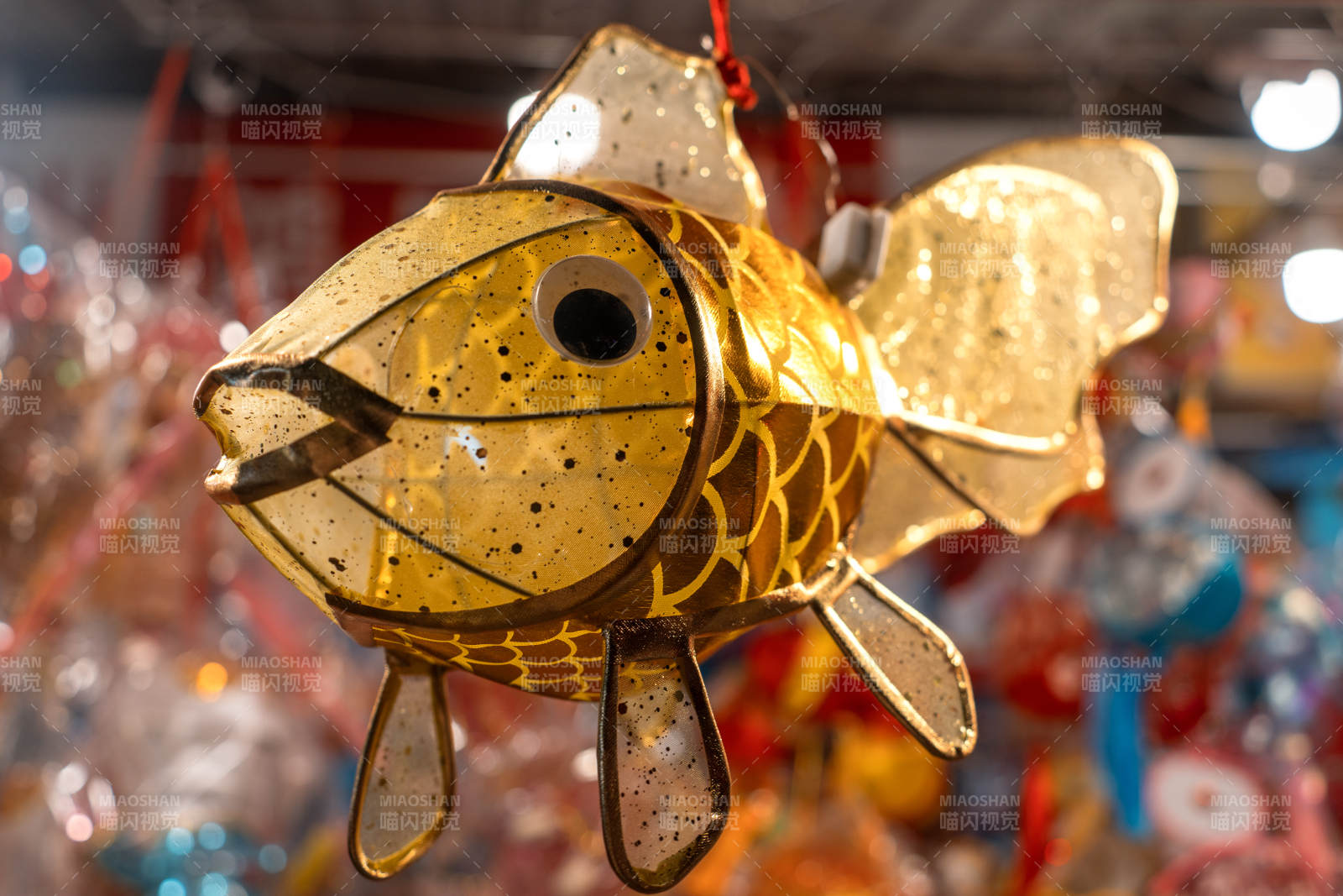 广州中秋节民俗鱼灯市集金鱼灯饰图片