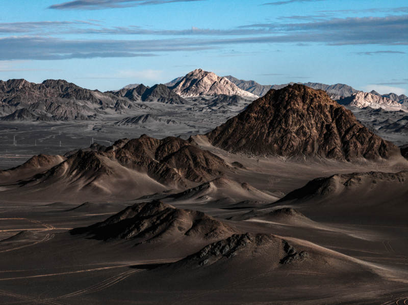 黑独山荒漠戈壁山脉沙丘岩石纹理层次质感图片