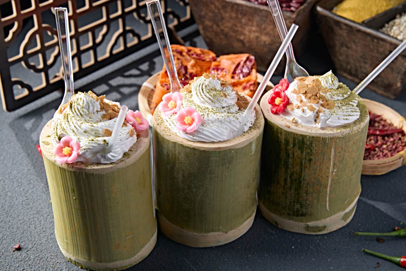 竹筒奶泡雪顶咖啡图片