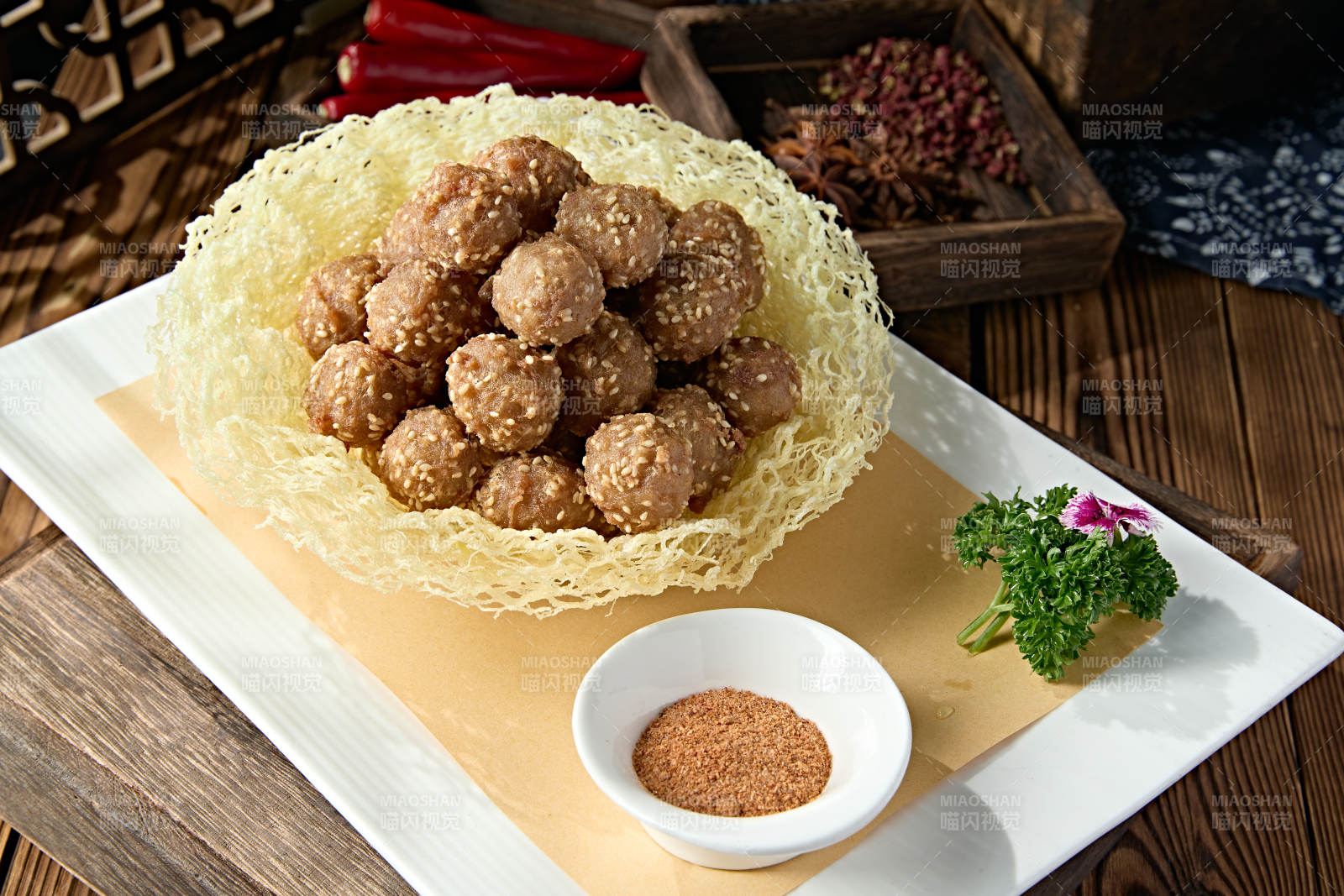 养生宫廷炸脆骨丸子图片