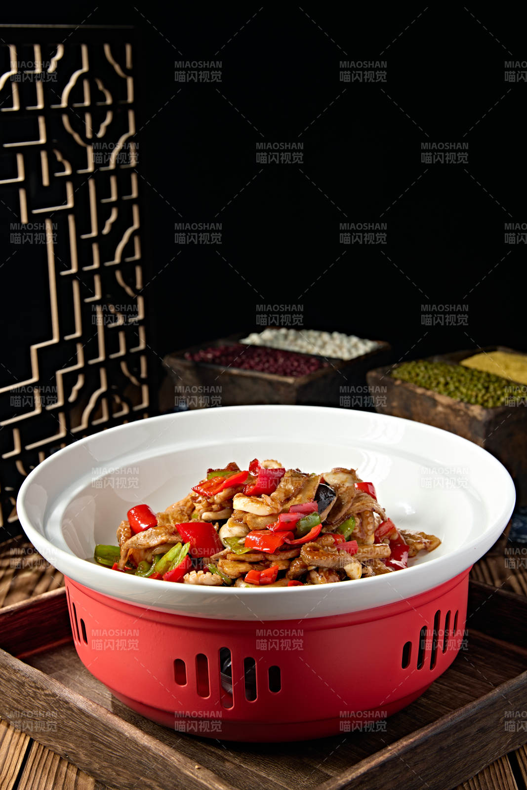 石锅彩椒五花肉辣炒小八爪图片