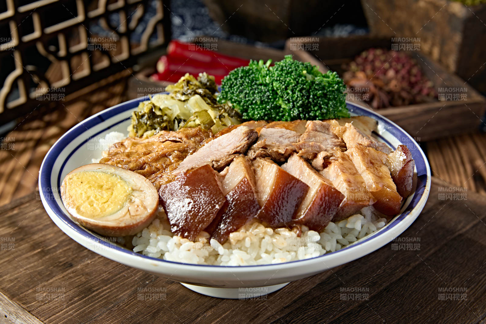重庆卤味套餐饭-猪脚肉卷双拼套饭图片