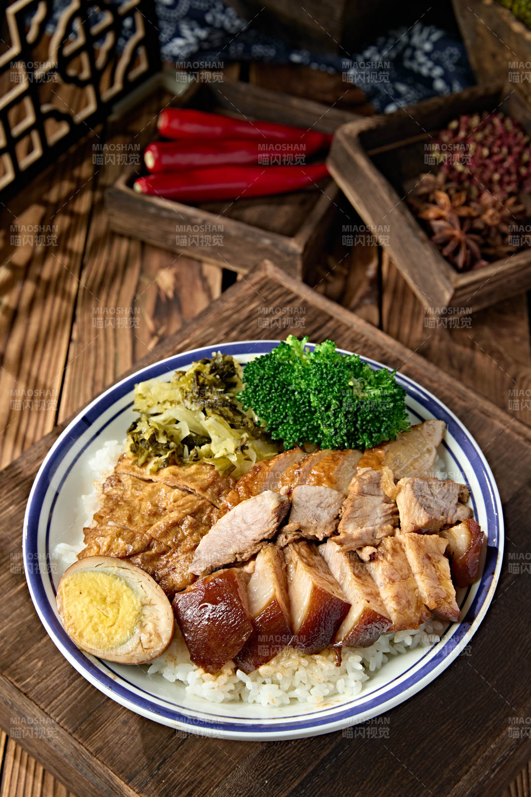 重庆卤味套餐饭-猪脚肉卷双拼套饭图片