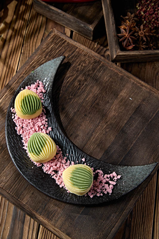 美味茶餐枸双色豌豆榴莲酥图片