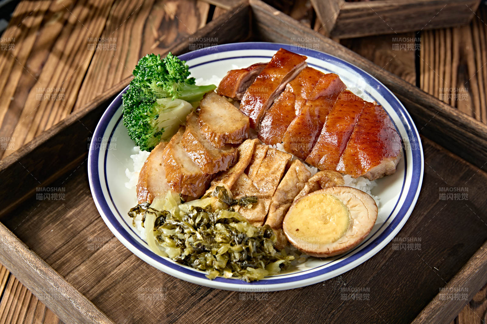 广式叉烧拼烧鹅饭图片