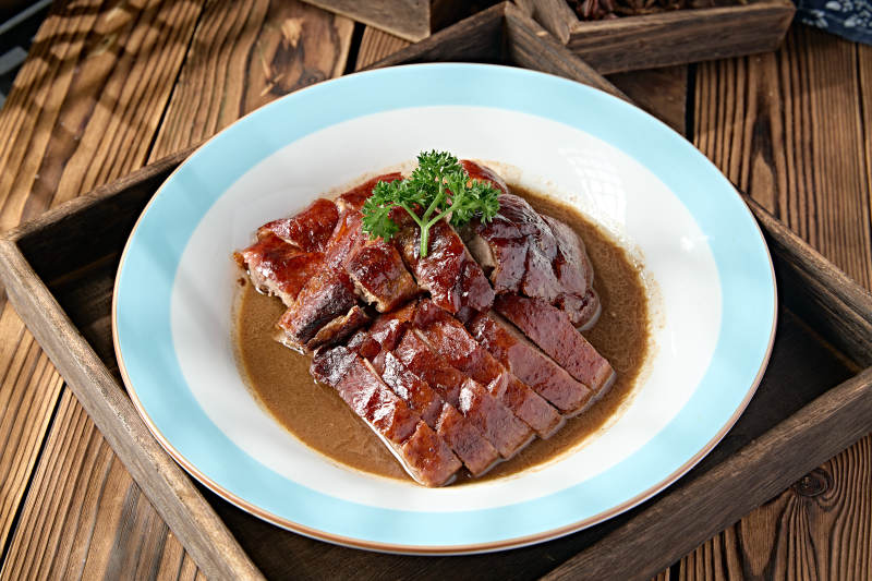 广式美味卤味烧鸭图片