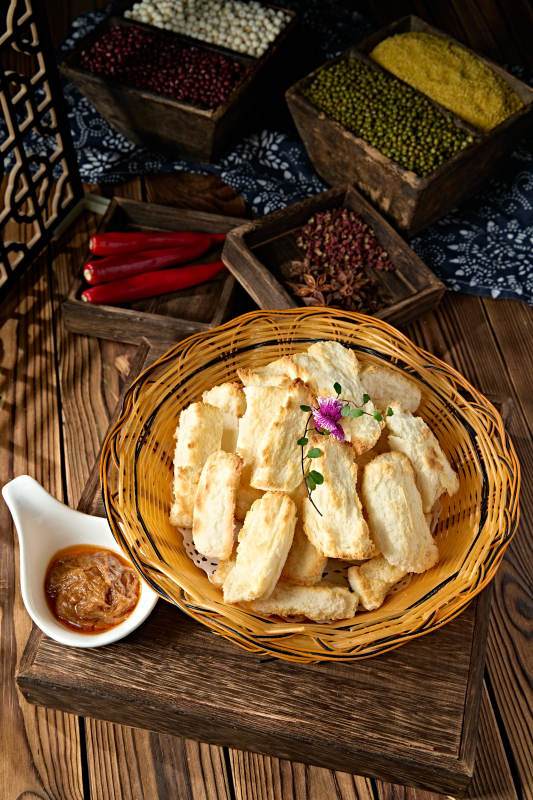 烘烤奶香酥脆手掰馒头图片