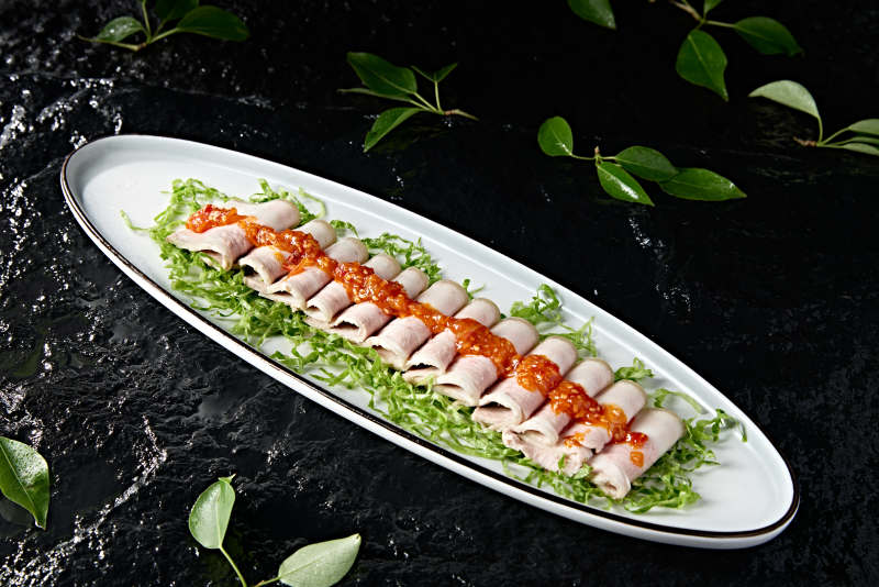 精美凉菜烧白肉配鲜椒酱图片