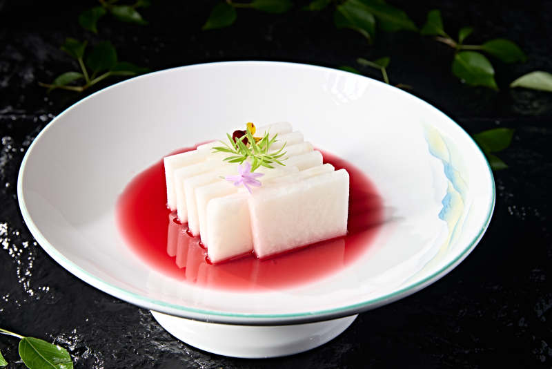 精美凉菜红酒蜜香冬瓜片图片