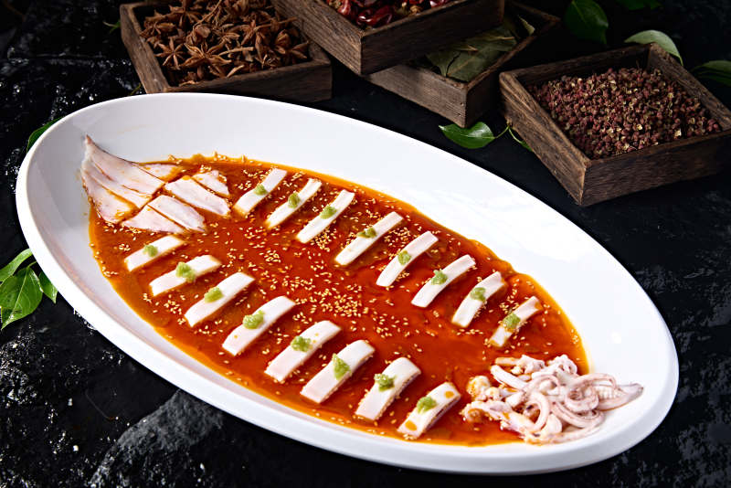 韩式甜辣酱佐深海大鱿鱼切片图片