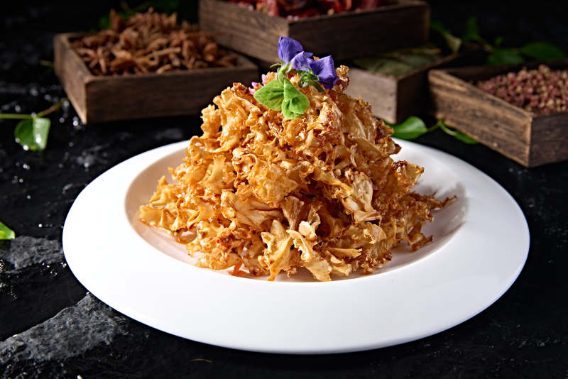 东北风味干炸鸡冠油图片