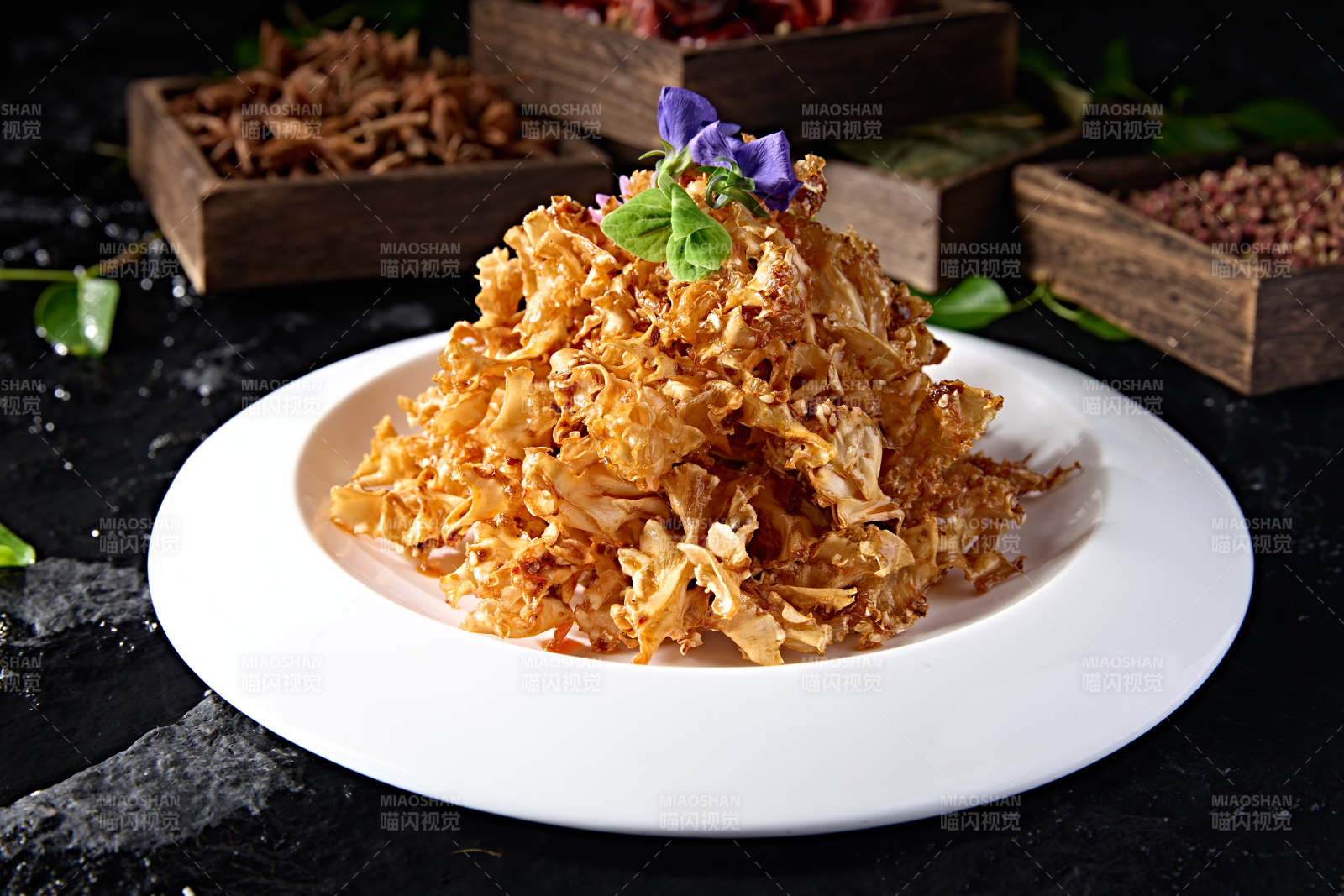 东北风味干炸鸡冠油图片