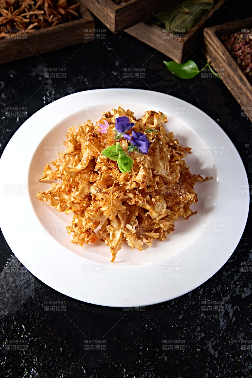 东北风味干炸鸡冠油图片