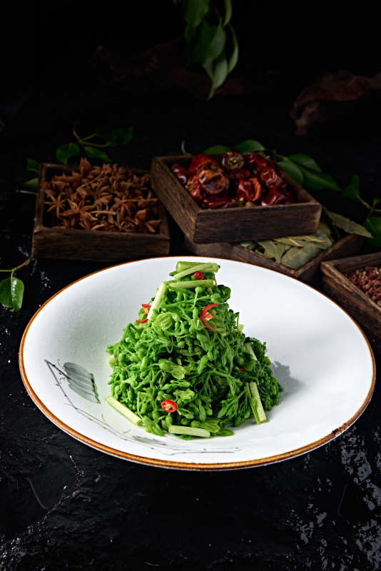 健康素食小凉菜凉拌夜兰花菜图片