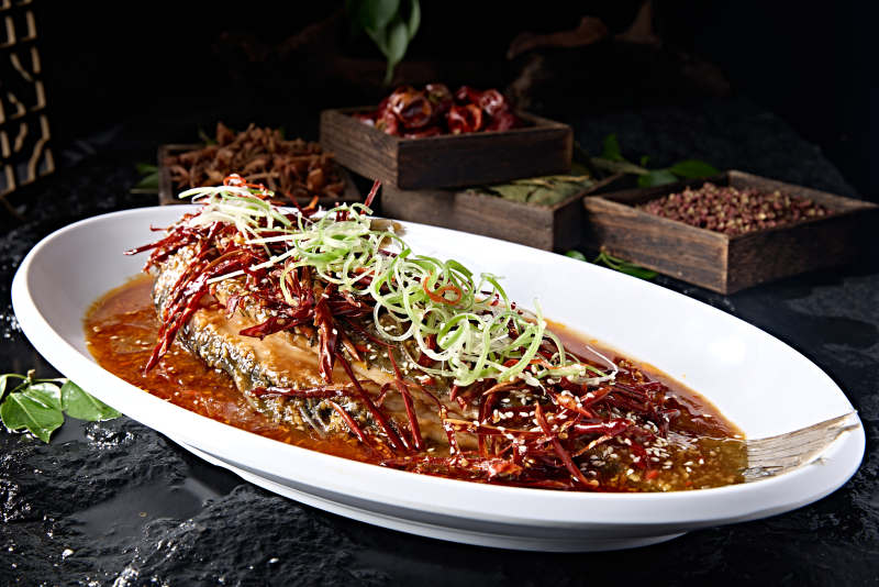 川香辣味干烧大鲤鱼图片