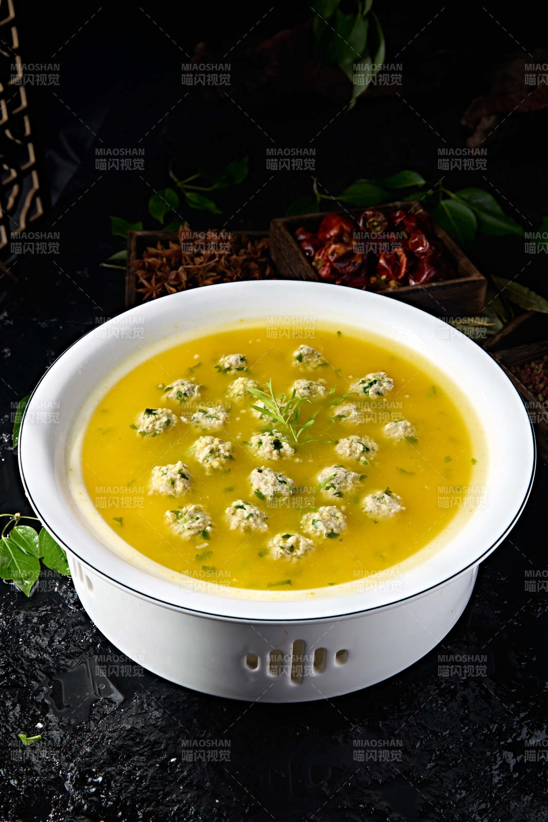 一品酸汤炖野菜珍珠肉丸图片