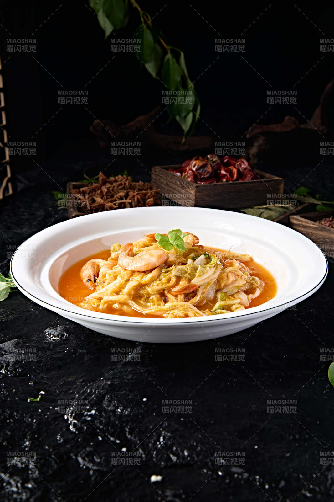 美味浓汤大虾烧白菜图片