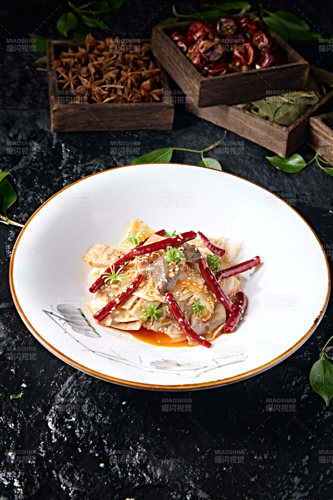 红油香辣猪肚片图片