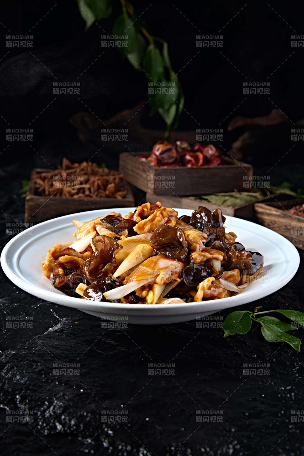 中餐木耳葱烧木须肉图片