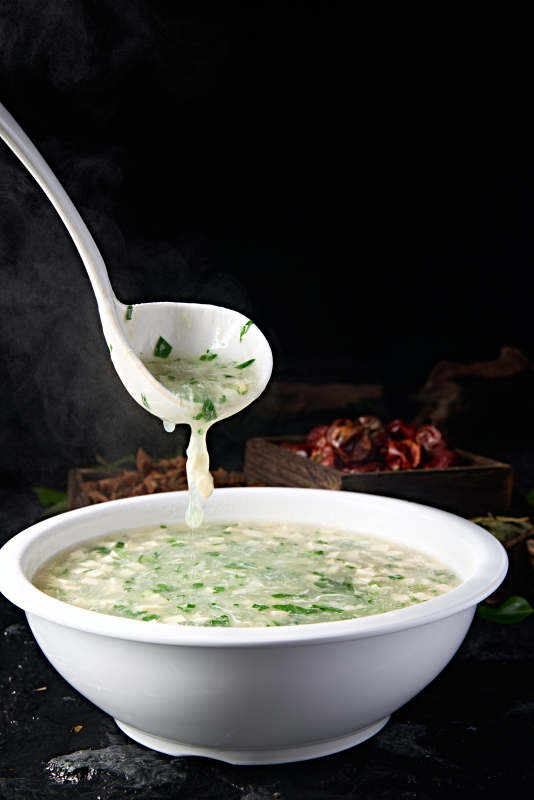 中餐美食葱香蛋花豆腐羹图片