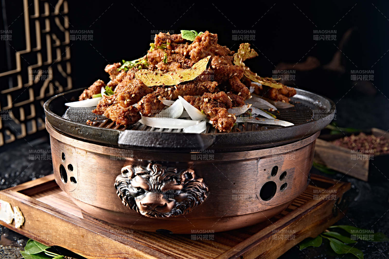 铁板炙子烧孜然牛肉图片