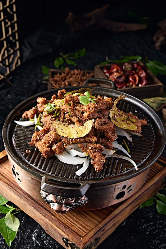 铁板炙子烧孜然牛肉图片