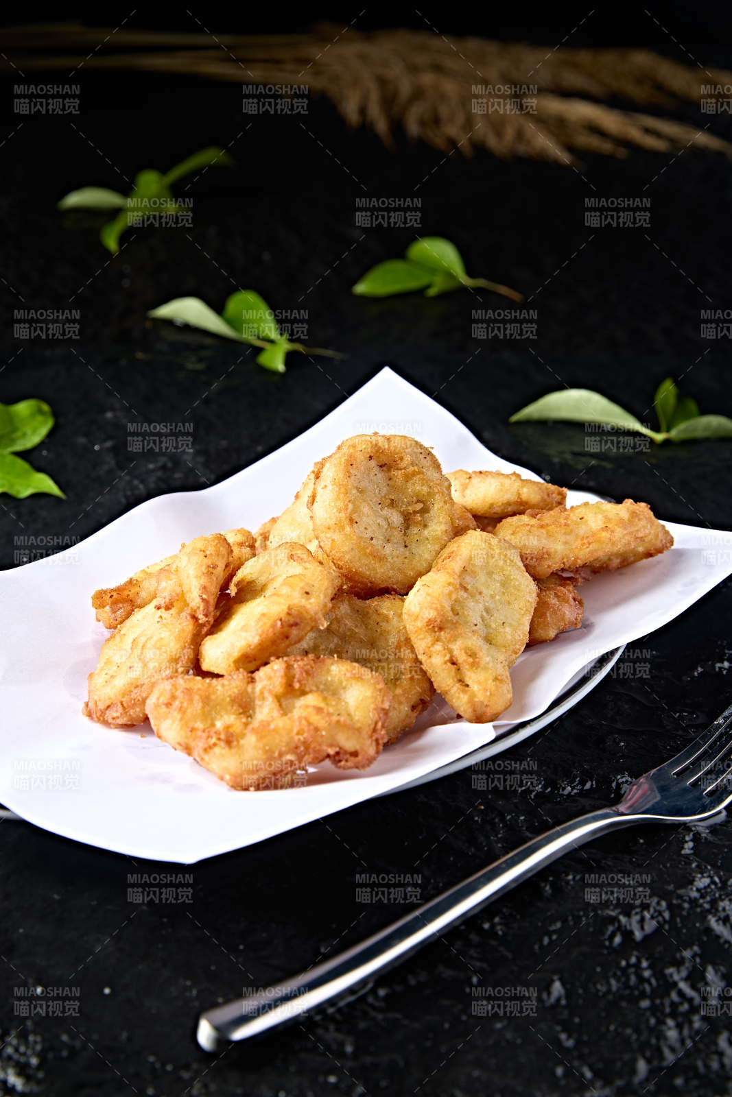 快餐美食油炸上校鸡块图片