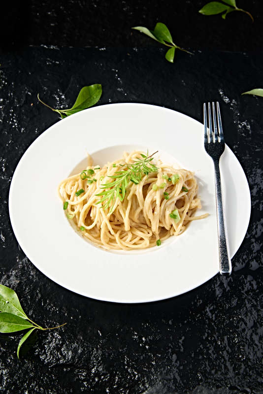 西餐美食奶油芝士意面图片