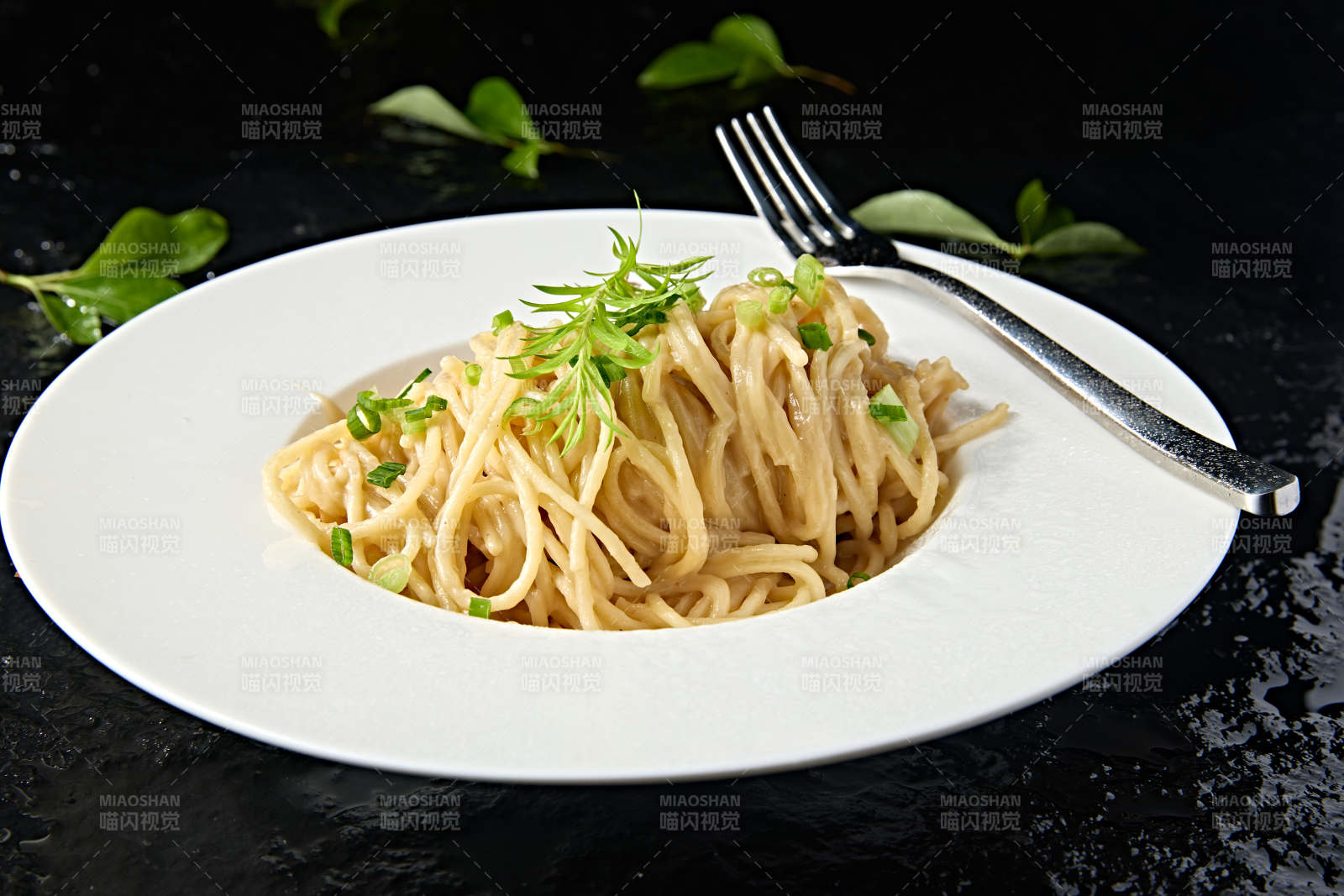 西餐美食奶油芝士意面图片